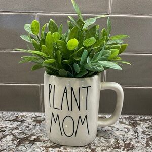 Rae Dunn Plant Mom Mug